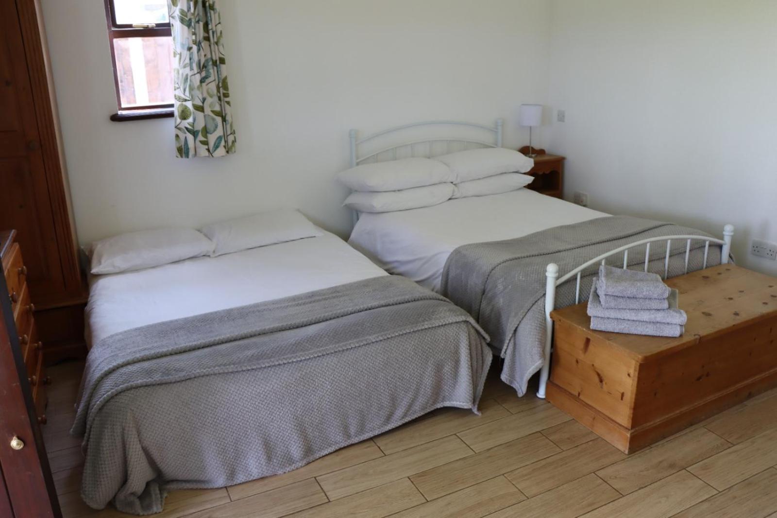 Malthouse Farm Cottage Studio Dilhorne Exterior photo